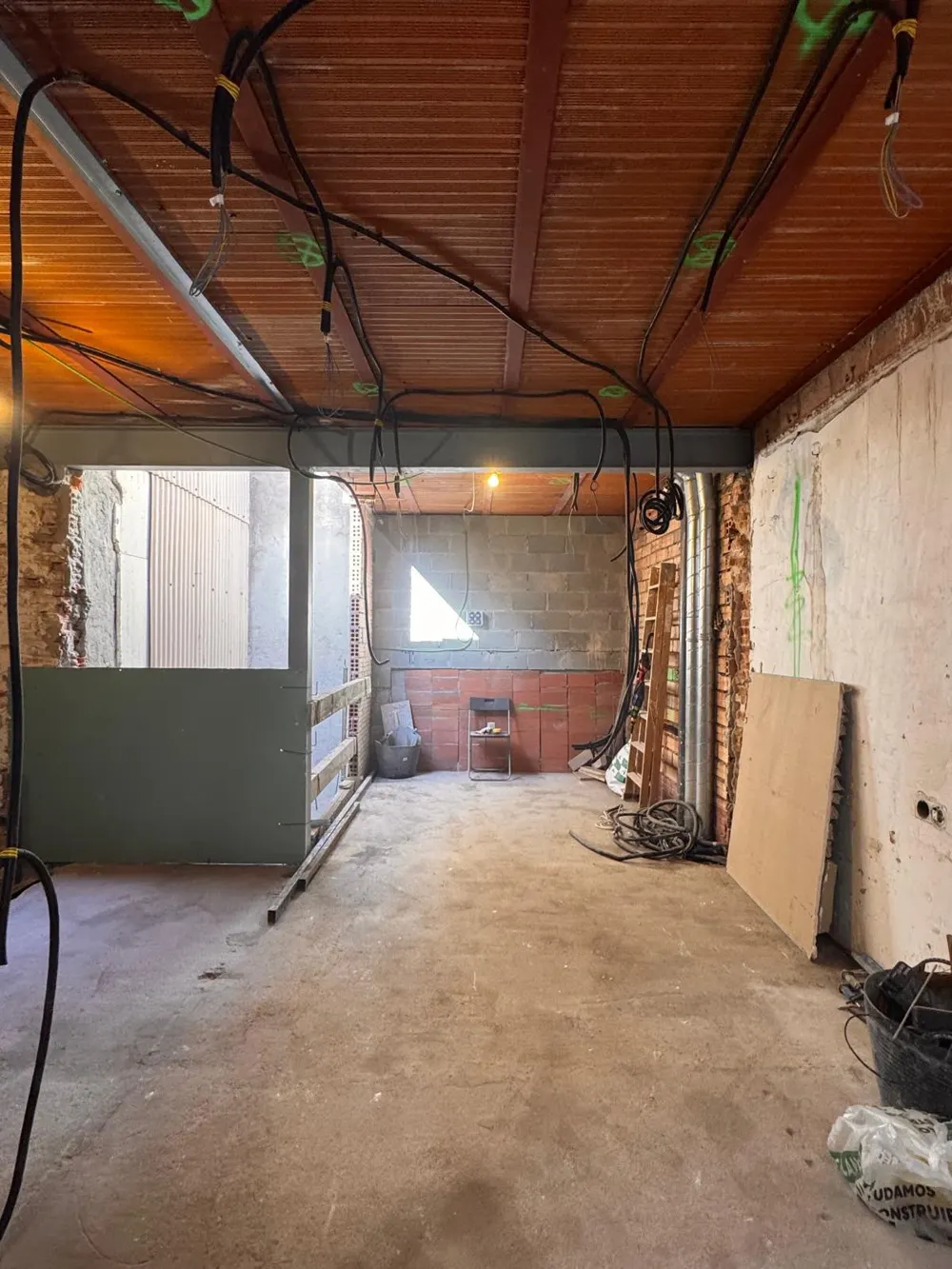 Dormitorio principal durante la obra